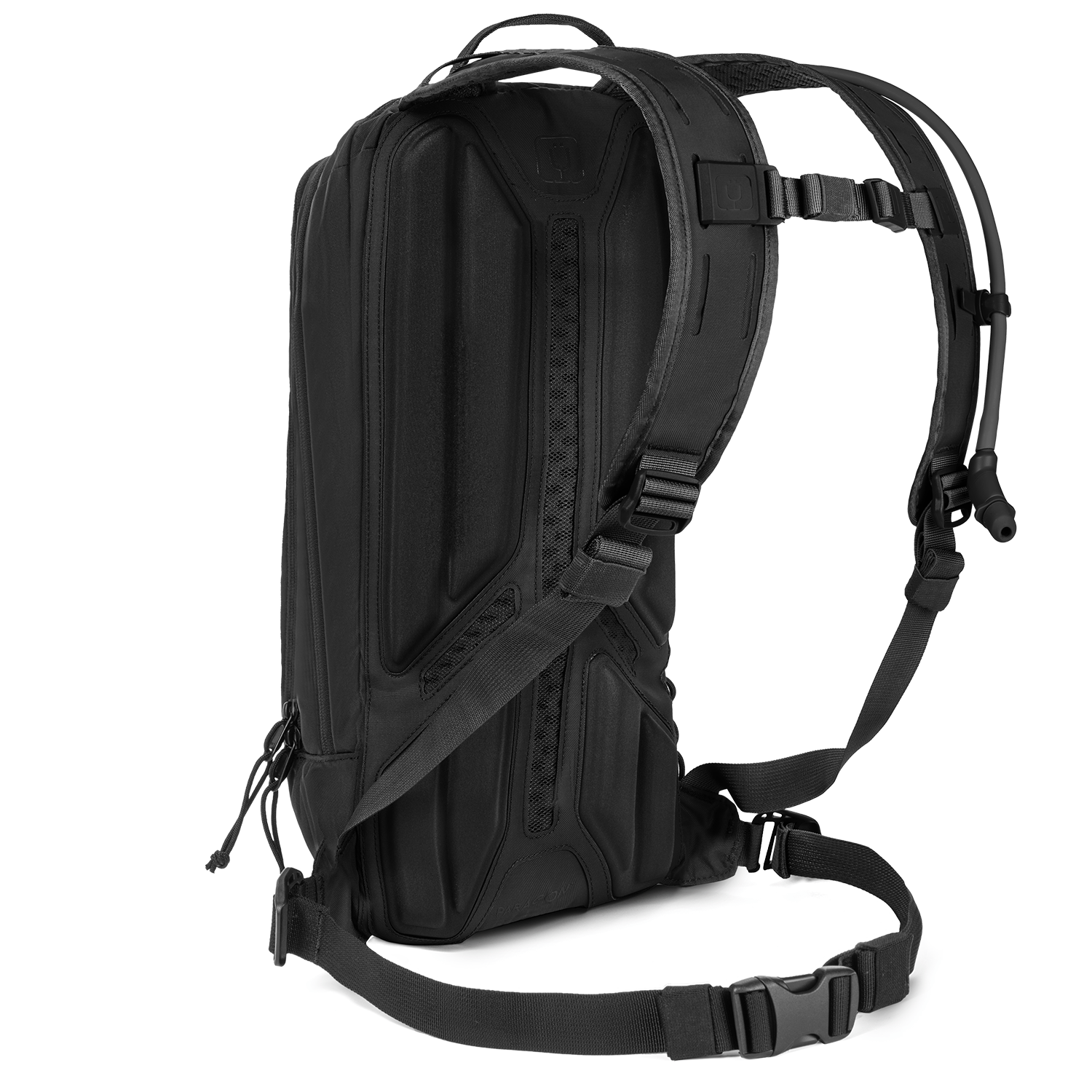 paragon-hydration-pack-z7 Paragon_Black_Quarter.png