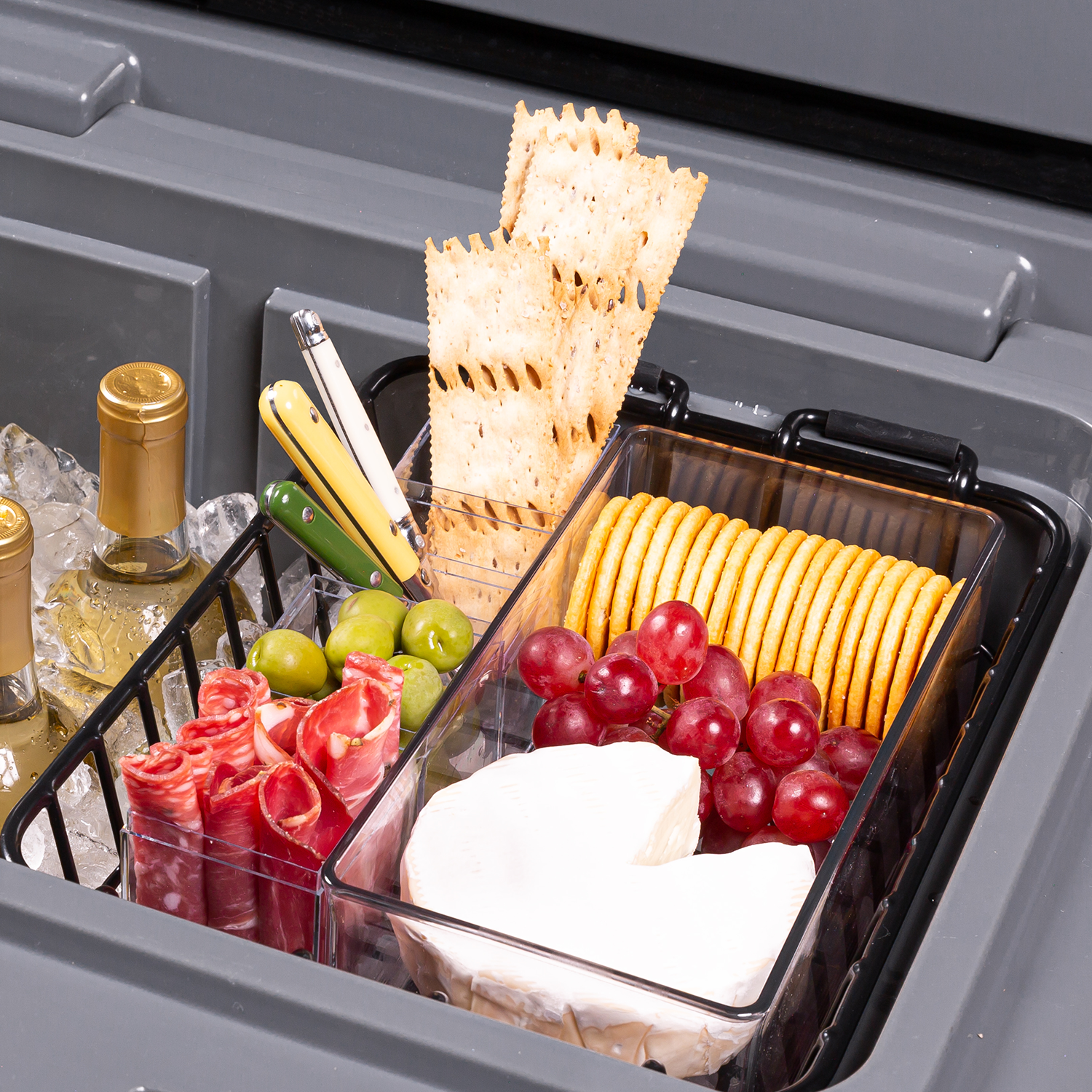 brutank-35qt-55qt-dry-rack-r3 brutank-dry-rack_accessory_alt-1.png
